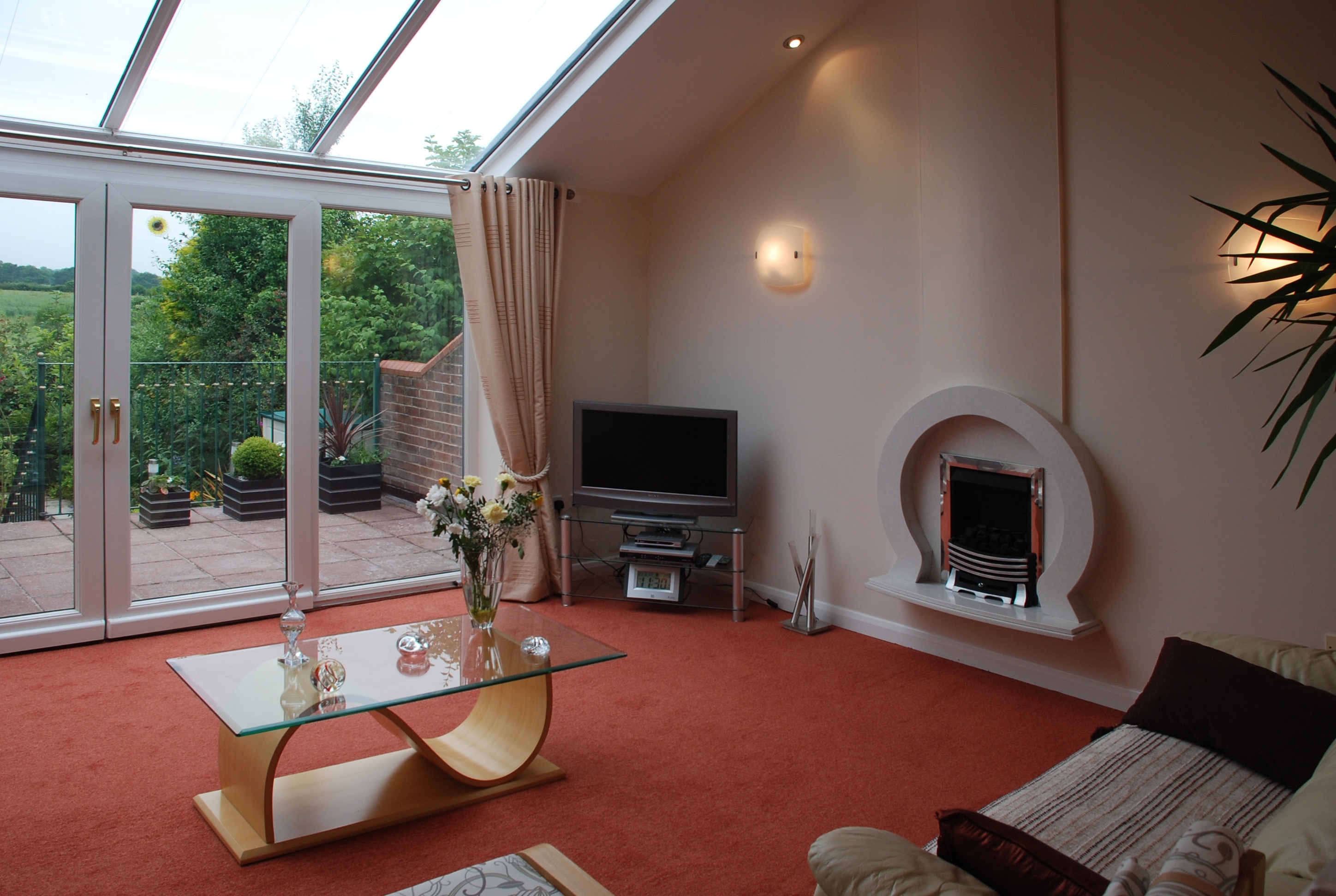 6 High Elm Rd  010 - INT.JPG